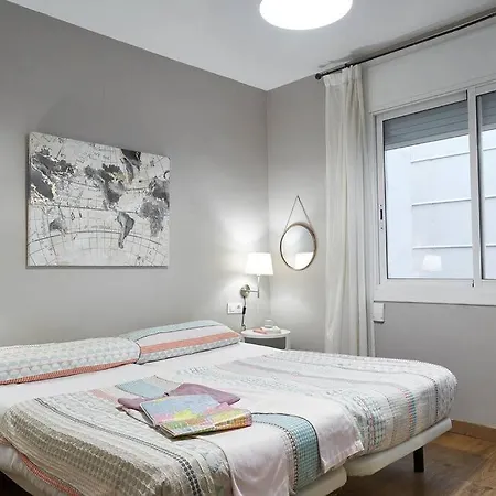 Apartment Bebarceloner Eixample - 2 Bedrooms Barcelona