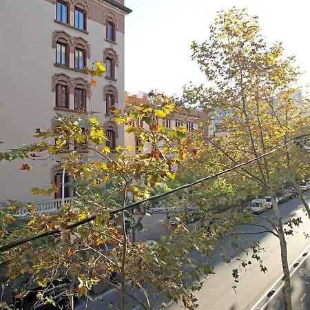 Bebarceloner Eixample - 2 Bedrooms Apartment *